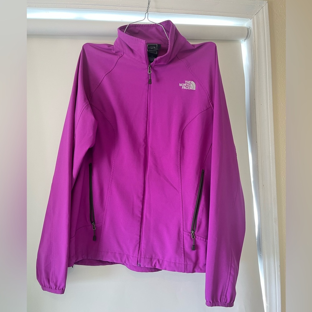 EUC - NORTH FACE women’s LARGE full zip light jacket